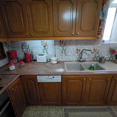 Appartamento Διαμερισμα 77Τ.Μ Sparta Esterno foto